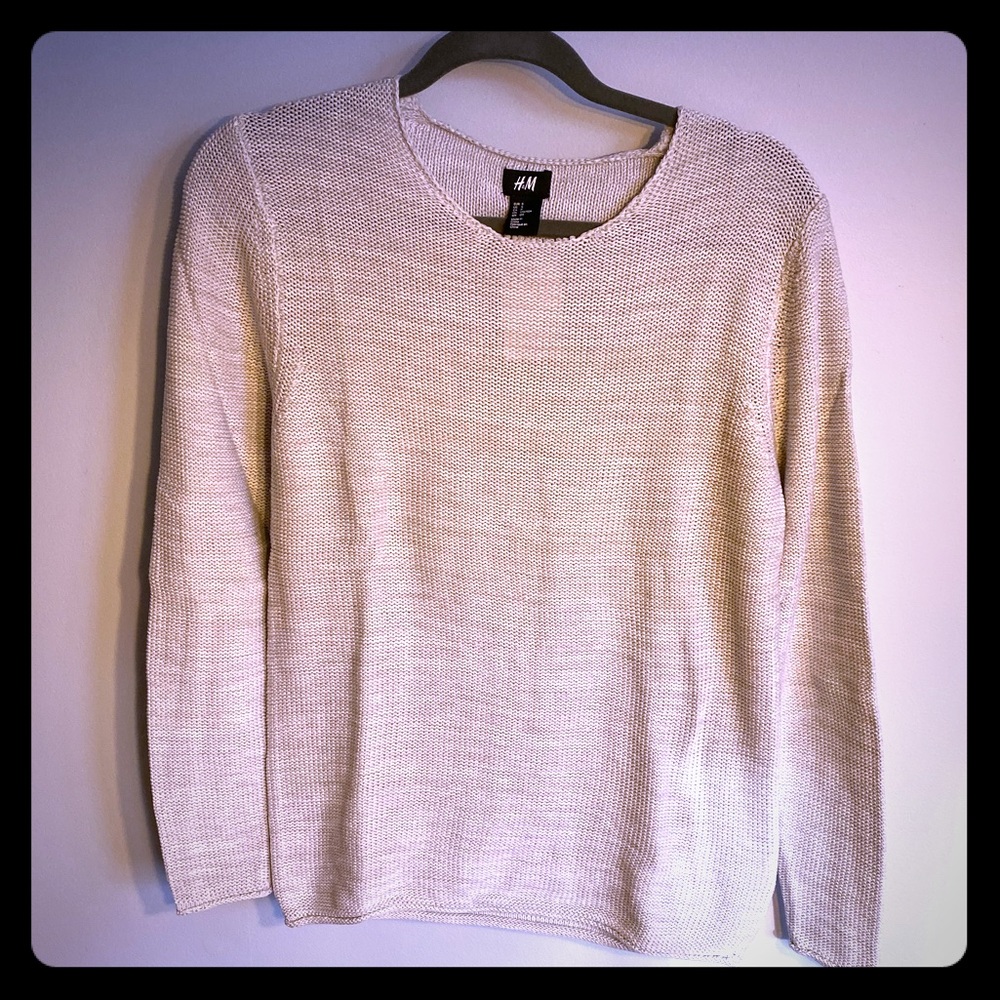 Men’s H&M crewneck sweater. Size small.
